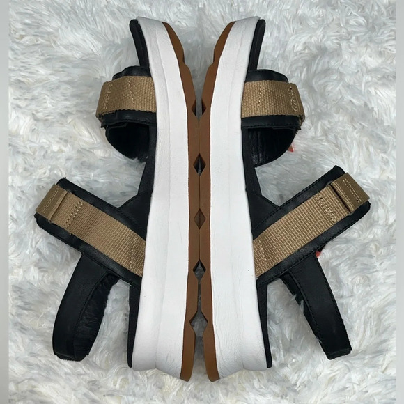 Hush Puppies | Andi Platform Slide Sandal - Picture 8 of 12